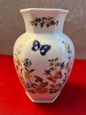 AYNSLEY Cottage Garden Scene Bone China ENGLAND 5”H
